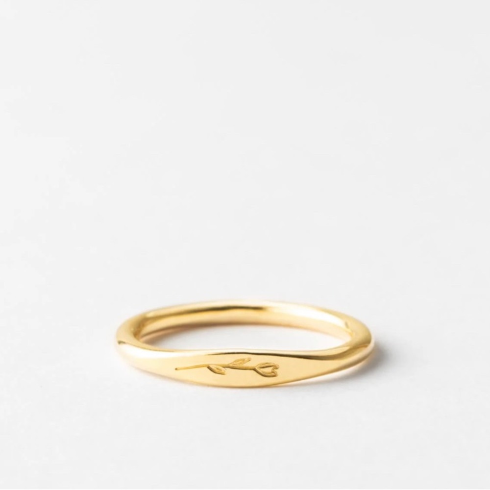 GLDN: Floral Slim Signet Ring